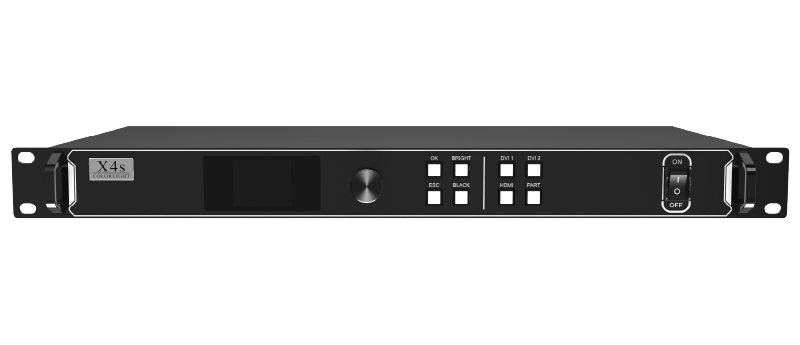 Colorlight製品 「X4s」の前面の機材画像